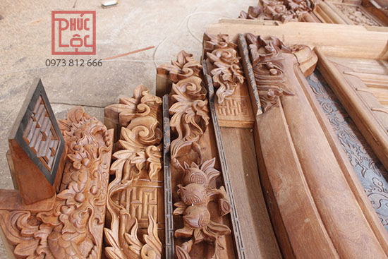 Hoa văn chạm khắc tinh xảo trên cấu kiện nhà gỗ cổ truyền