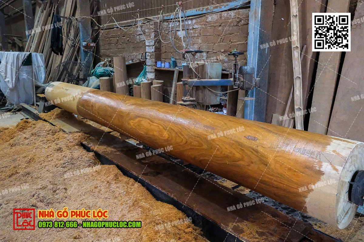 Giá gỗ lim Lào nguyên khối
